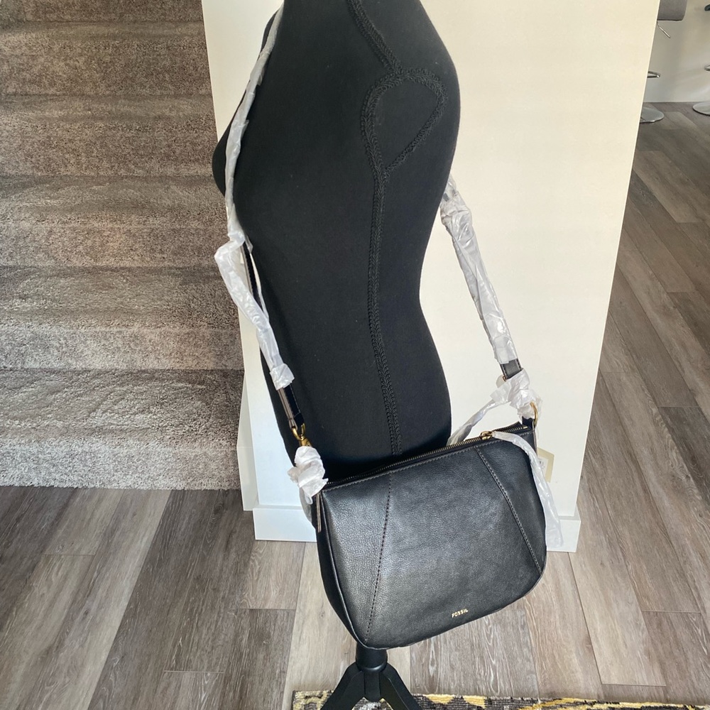 Fossil Black %100 leather purse